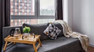 Снять квартиру посуточно. Москве на Базовская улица, дом 15Б к 3.
Метро: Ховрино.