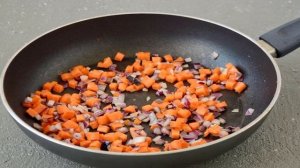 Гречка с солеными огурцами