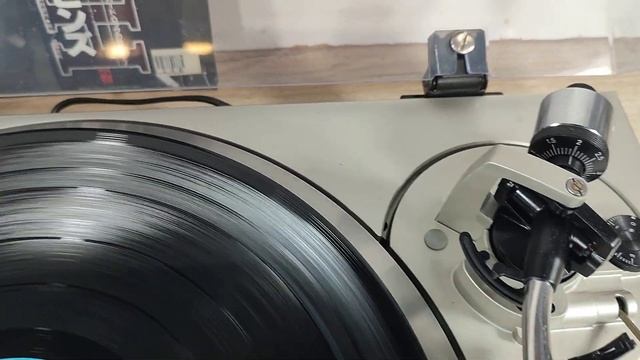 Проигрыватель винила Technics SL-1301. Made in Japan. ТЕСТ смотреть онлайн