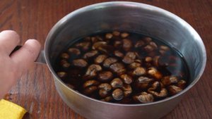 Картофель в духовке с белыми грибами и беконом