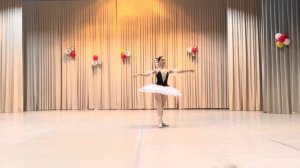 Вариация Коломбины из балета Арлекинада