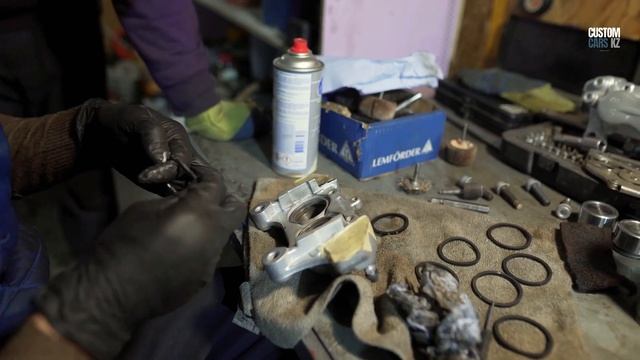 Урвал 124 Мерседес купе за 1300$!!!! Сборка тормозной систе? смотреть онлайн