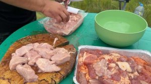 НАКУПИЛ ШАШЛЫК ИЗ РАЗНЫХ МАГАЗИНОВ,  ДЕГУСТИРУЮ, ПОЛУЧИЛОСЬ ОЧЕНЬ ВКУСНО!
ОСТОРОЖНО,МАТ !!