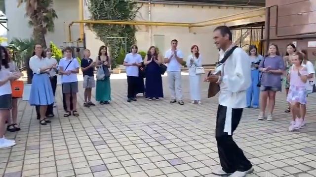 Концерт в Сочи к первому сентября.Пляски! К истокам ру? смотреть онлайн