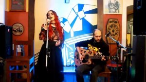 Лилия Удоденко - Дерево, кавер Один в каное ( паб " Сто д?