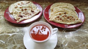 Домашние хычины с тремя видами сыра и зеленью!