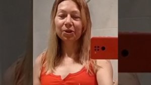 Королева испанских помоек в образе парижской дамы😁😉😂
