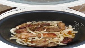 Картофель вкусный с ребрышками в мультиварке