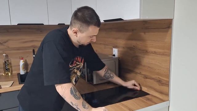 Как надо мыть электрическую плиту. смотреть онлайн