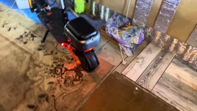 ПЕРВОЕ КАТАНИЕ НА КУГО М 5 ПРО смотреть онлайн