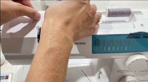 Установка верхней нити в швейной машине