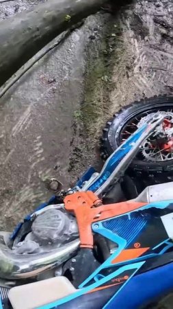 Нарезка падений с гонки 100%Эндуро Геленджик. 2025 День 3й. #sukkoenduro #100процентовэндуро