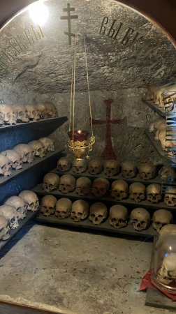Свято Никольский храм и братское кладбище. Севастополь