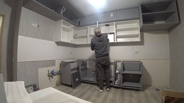 Кухня, проект, монтаж і результат смотреть онлайн