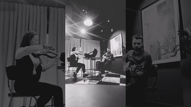 Бриджи Джонса - (cover violin + guitar Pharrell williams - happy) смотреть онлайн