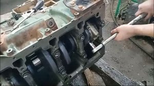 Сборка поршневой группы в двигателе ЯМЗ 534550