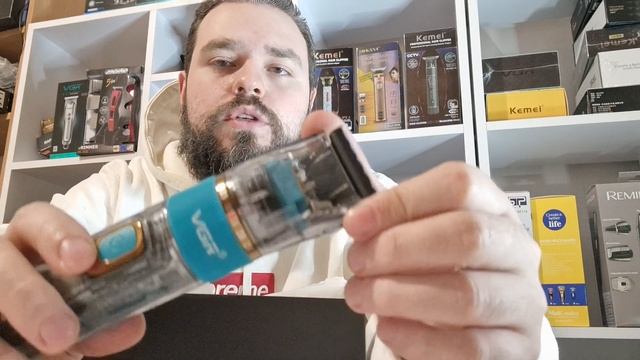 Огляд на машинку для стрижки VGR V-695 з керамічним ножем | смотреть онлайн