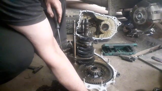 разбираю кпп калины палыч срубил пороги  и подсобрал г смотреть онлайн