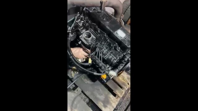 Двигатель Yanmar 4TNE98 смотреть онлайн