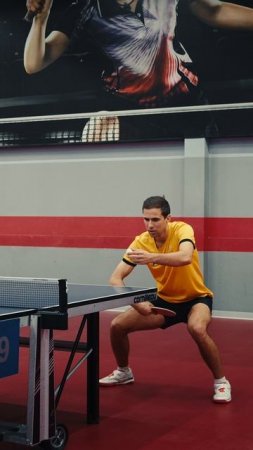 Топспин слева по подрезке 🏓