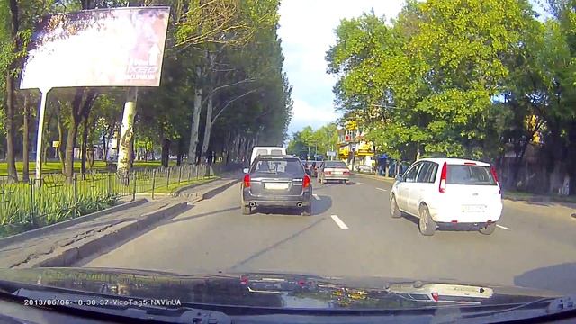 Дневное видео регистратора VicoVation TF-2