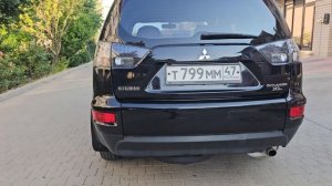 MMC Outlander XL 2010