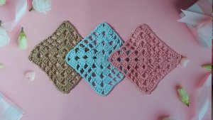 МК Квадратный мотив крючком