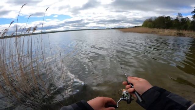 Мормышинг весной. Я ВЛЮБИЛСЯ В ЭТОТ СПИННИНГ 🔥 смотреть онлайн