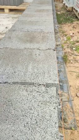 Первый ряд блоков/Стройка #construction #строительство #diy #стройка