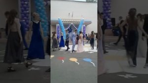 САМЫЙ КРУТОЙ ТАНЕЦ ВЫПУСКНИКОВ ШКОЛА №21