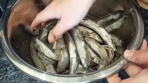 Мойва запеченная в духовке. Запекаем мойву в духовке ц