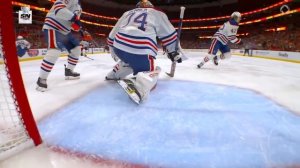 Oilers' Stuart Skinner Stuns Panthers With Pair Of Early Saves