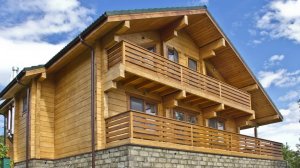 Балкон в доме из бруса