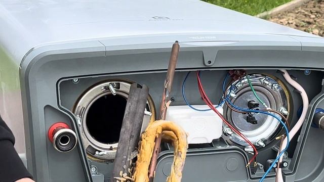 Почистили от трухи бойлер