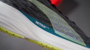 Кроссовки Puma Deviate Nitro 2