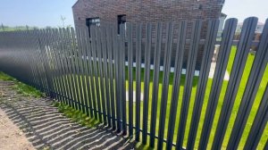 Забор из евроштакетника с зазором 4 см