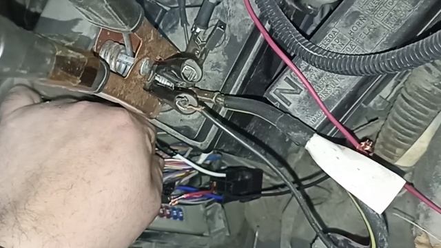 Infiniti M37  2011 установка pandora dx40rs с бесключевым обходом смотреть онлайн