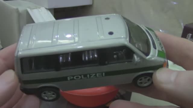 Реально классные игрушечные машинки.