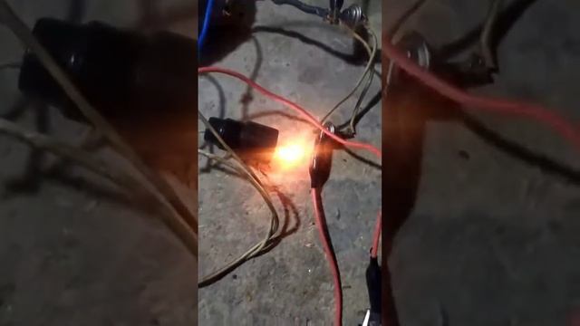 дросель трансформатор , с ферорезанансом , для 12 в из а? смотреть онлайн