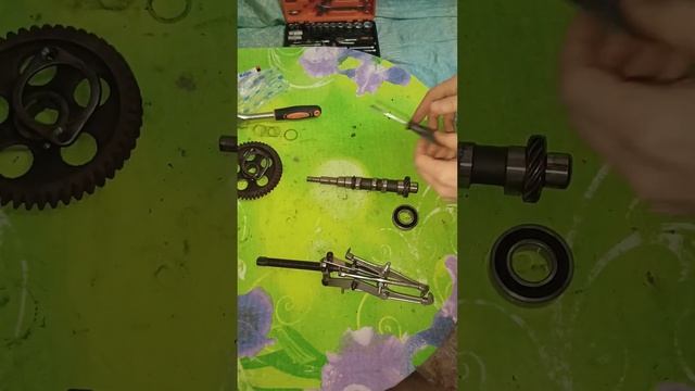 Замена подшипника распредвала мотоцикла Урал