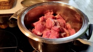 Телятина тушёная. Просто, быстро, вкусно!