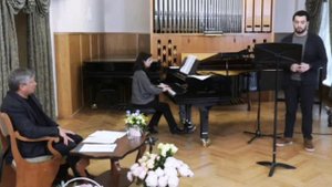 Откуда все проблемы у вокалистов станет понятно из этого отрывка с МК Дмитрия Вдовина.