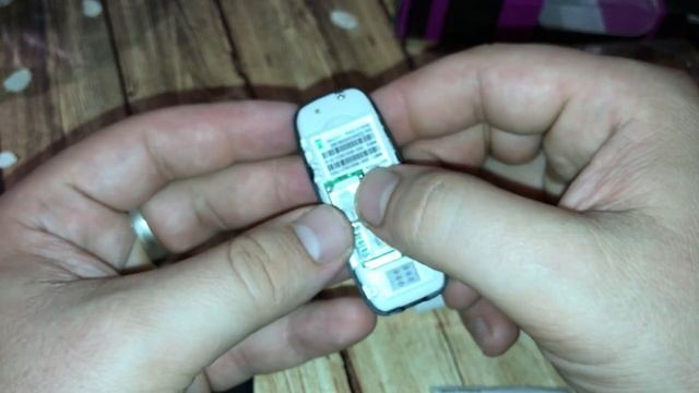 Самый маленький в мире телефон смотреть онлайн