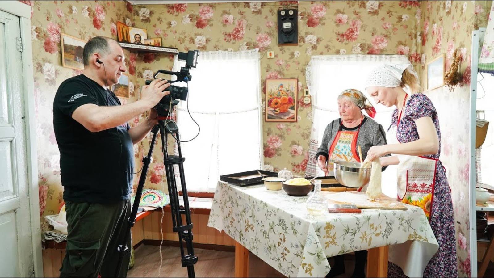 ТЕЛЕВИДЕНИЕ ПРИЕХАЛО К НАМ В ДЕРЕВНЮ | ДЕЛИМСЯ ОПЫТОМ | ПОКУПКА БАРАНОВ И МОБИЛЬНЫЙ ФУНДАМЕНТ