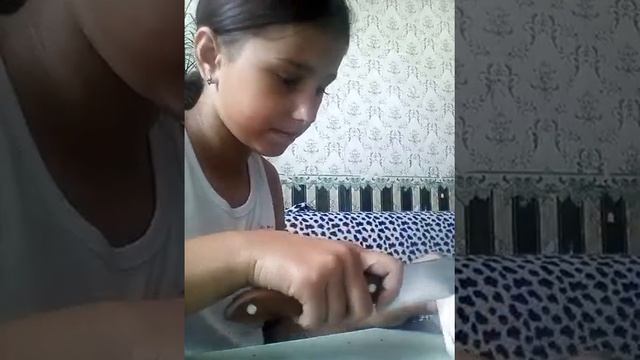 Резать вещи не расколённым ножом смотреть онлайн