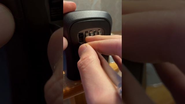 Вскрытие кодовой ключницы если забыл код. смотреть онлайн