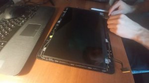 Замена дисплея и аккумулятора на ноутбуке Asus X554L