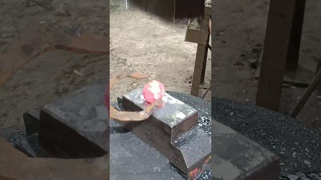 Изготовление кованого шара. смотреть онлайн