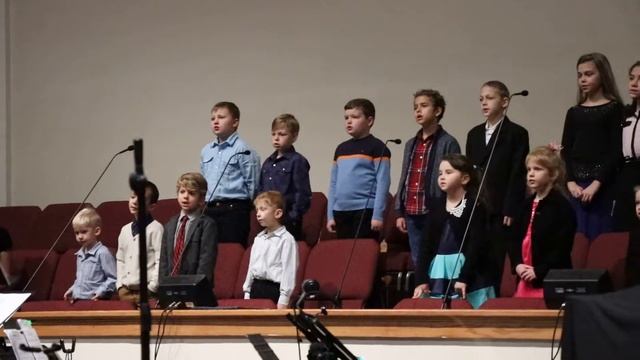 Буду жить под защитой Твоих крыл. (In the shadow of Your wings.)  Дет смотреть онлайн