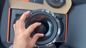 Замена штатных динамиков Hyundai Solaris 2G на DL Audio Anaconda 165 Coax